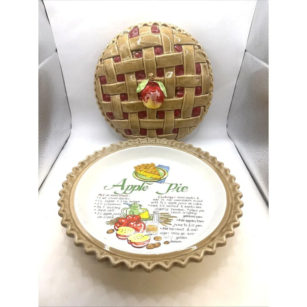 Ceramic Round Pie Dish with Lattice Lid and Apple Pie Recipe , Two-Piece Set